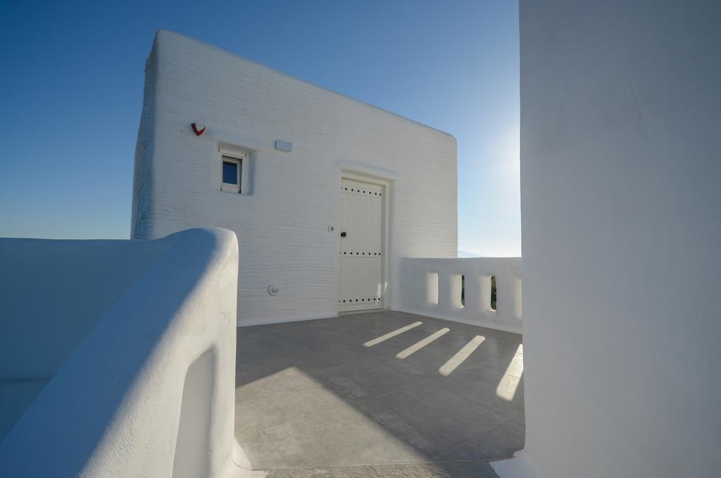 Naxos Island Escape Suites Plaka  Exterior photo