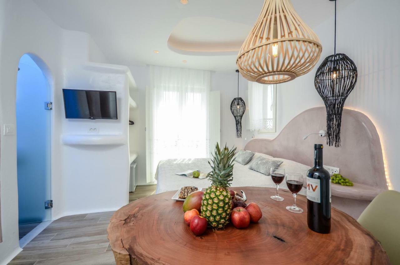 Naxos Island Escape Suites Plaka  Exterior photo